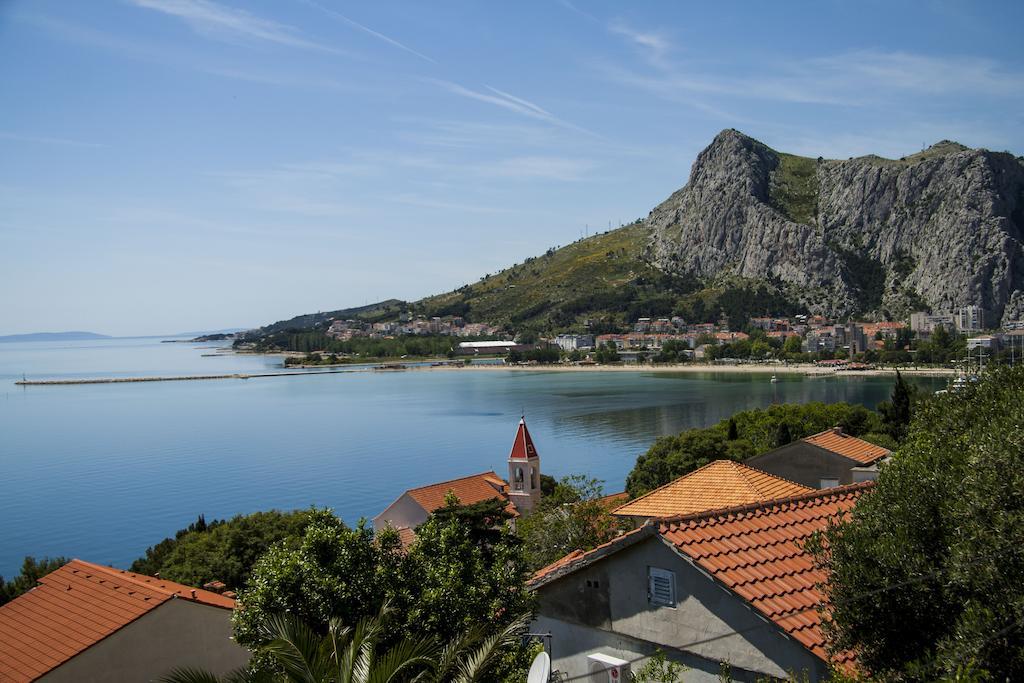 Apartments Beautiful View Omiš Стая снимка