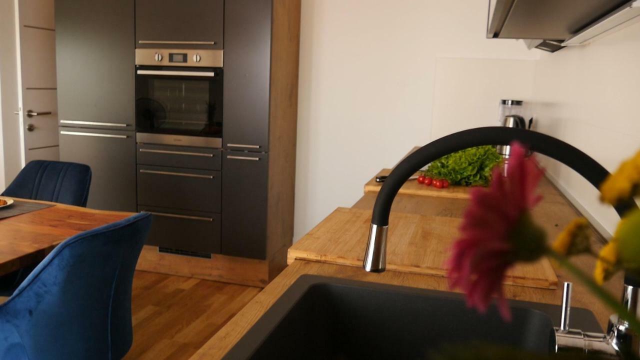 Apartments Beautiful View Omiš Екстериор снимка